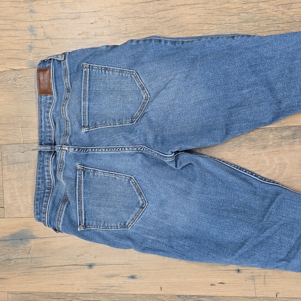 HOLLISTER | Curvy Mid-Rise Super Skinny | Denim Distressed Jeans | Size 9R (W29) - Picture 9 of 12